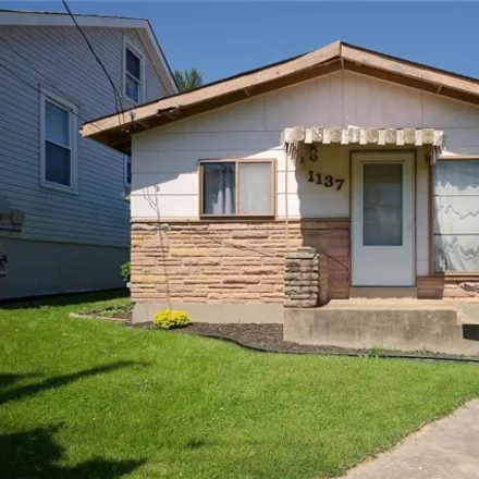 Buy this 2 bed house on 1097 Dammert Avenue in Ivory, Lemay