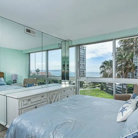 Rent this 3 bed condo on Coronado