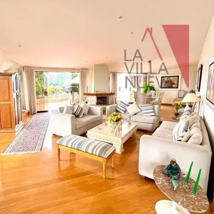 Buy this 4 bed apartment on Avenida Monte Umbroso in Santiago de Surco, Lima Metropolitan Area 51132