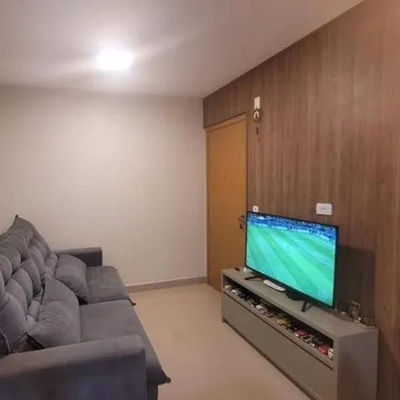 Buy this 2 bed apartment on Rua Akeo Hasuda in Cidade Industrial 2, Londrina - PR