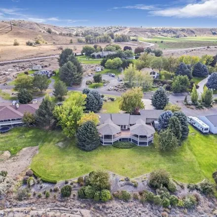 Image 2 - 164 Country Club Drive, Twin Falls County, ID 83316, USA - House for sale