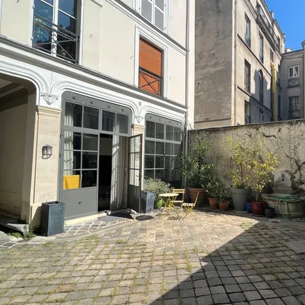 Image 2 - 43 Rue de l'Échiquier, 75010 Paris, France - Apartment for rent