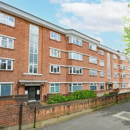 Rent this 2 bed apartment on Launderette in The Vale, London