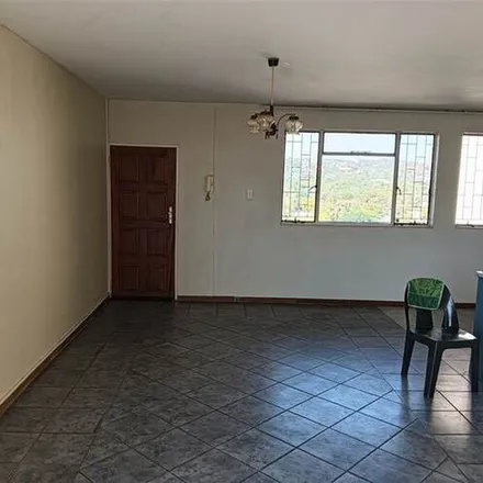Image 5 - 584 27th Avenue, Tshwane Ward 52, Pretoria, 0135, South Africa - Apartment for rent