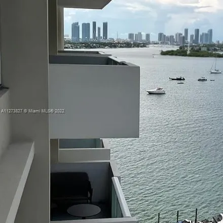 Image 1 - casa do Ricardo, 1200 West Avenue, Miami Beach, FL 33139, USA - Condo for rent