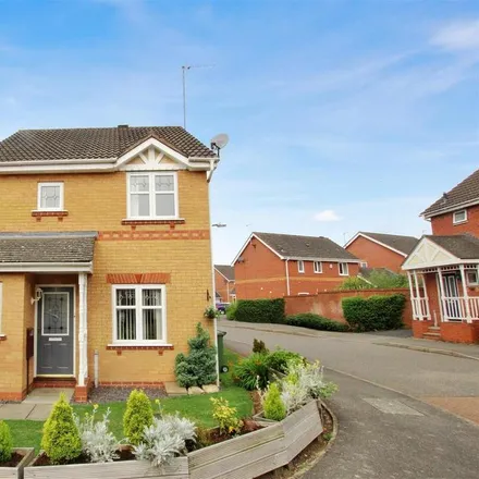 Rent this 3 bed house on Marchwood Close in Redditch, B97 6TX