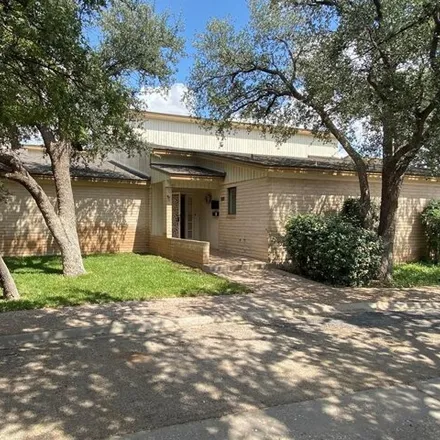 Image 1 - 10 Chimney Hollow Drive, Odessa, TX 79762, USA - House for sale
