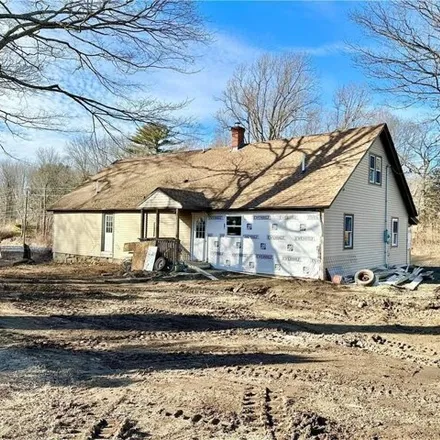 Buy this 3 bed house on 465 Hartford Turnpike in Hampton, Northeastern Connecticut Planning Region