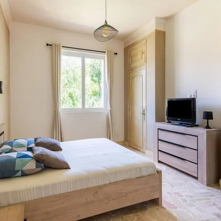 Rent this 2 bed house on Saint Julien du Verdon in Rue des Granges, 04170 Saint-Julien-du-Verdon