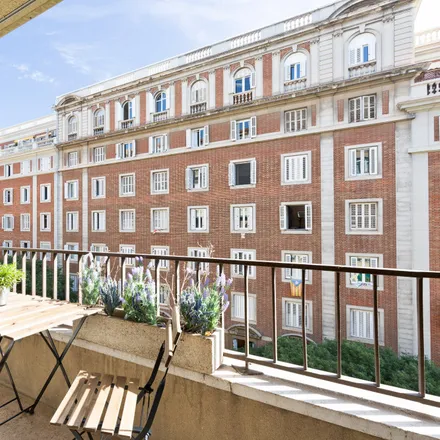 Image 3 - Carrer de Lepant, 321, 08013 Barcelona, Spain - Apartment for rent