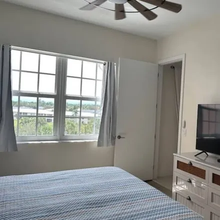 Rent this 2 bed apartment on Fort Myers