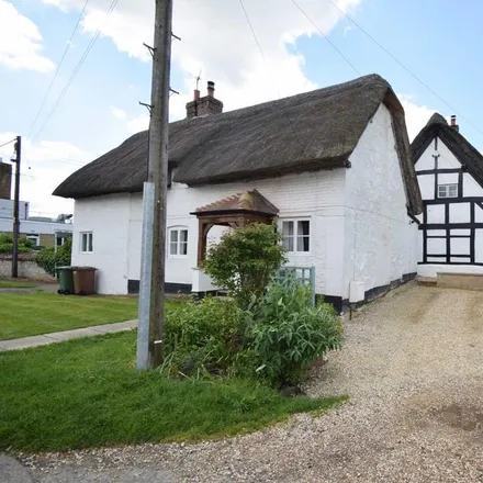 Rent this 2 bed duplex on The Acupuncture Barn in 149 High Street, Chalgrove