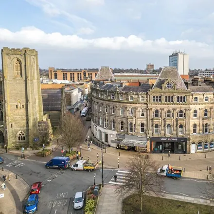 Rent this 2 bed apartment on Petergate in Harrogate, HG1 1QY