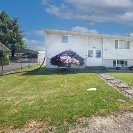 Buy this 4 bed house on 428 Linden Avenue in Lewiston, ID 83501