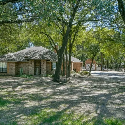 Buy this 4 bed house on 113 Chaparral Drive in Granbury, TX 76049