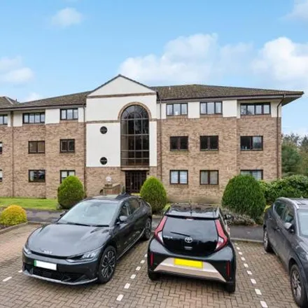 Rent this 1 bed apartment on Ravenscourt in Thorntonhall, G74 5AZ