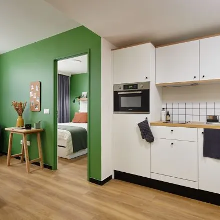 Rent this studio apartment on 15 Rue Guynemer in 75015 Issy-les-Moulineaux, France