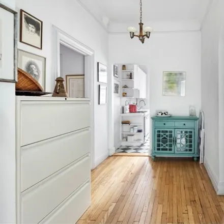 Buy this studio apartment on Olde Good Things in 2420 Broadway, New York