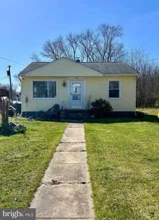 Buy this 2 bed house on 13 Jerrys Avenue in Clayton, Gloucester County