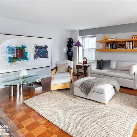 Image 2 - 118 EAST 60TH STREET 27G in New York - Apartment for sale