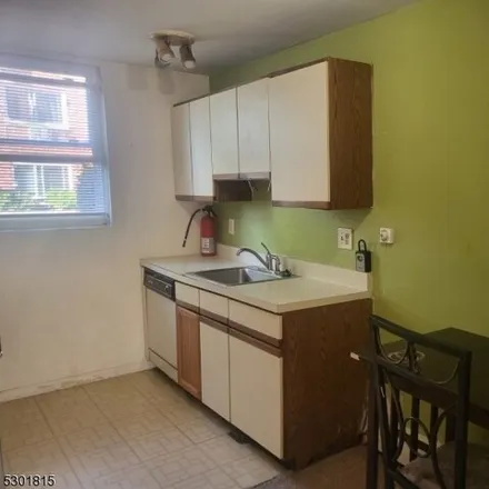 Image 4 - 378 Valley St Apt D1, New Jersey, 07079 - Condo for sale