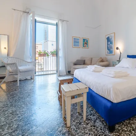 Image 6 - Via Roberto Di Biccari, 73100 Lecce LE, Italy - Apartment for rent