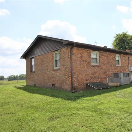 Image 5 - 6198 Bristow Road, Warren County, KY 42159, USA - House for sale