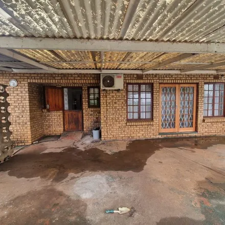 Image 4 - Mcdivitt Avenue, Richem, uMhlathuze Local Municipality, 3381, South Africa - Apartment for rent