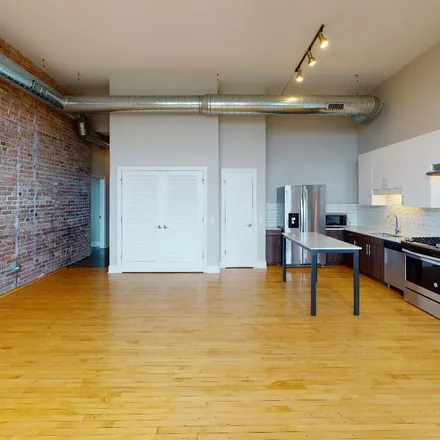 Rent this 2 bed apartment on Stewart School Lofts in 4525 North Kenmore Avenue, Chicago