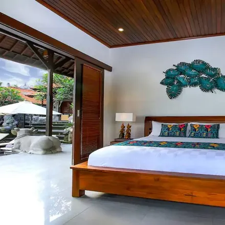 Rent this 6 bed house on Ubud 80571 in Bali, Indonesia