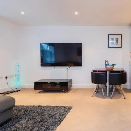 Image 7 - Southlands, Linkfield Lane, Redhill, RH1 1JD, United Kingdom - Apartment for sale