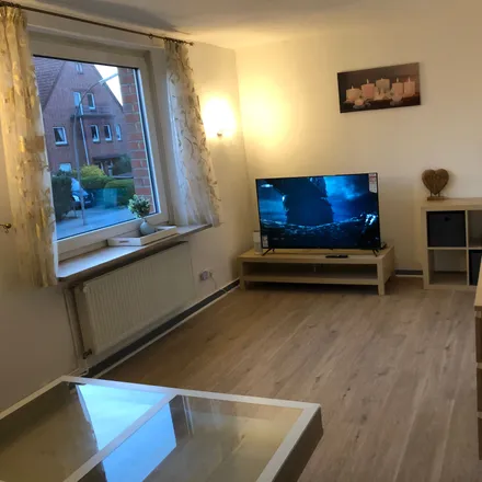 Rent this 3 bed apartment on Ohechaussee 41 in 22848 Norderstedt, Germany