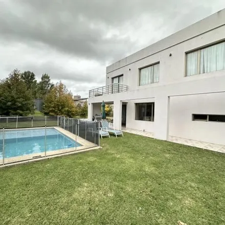 Rent this 3 bed house on Catalina Daprotis in Aeroparque, Mar del Plata