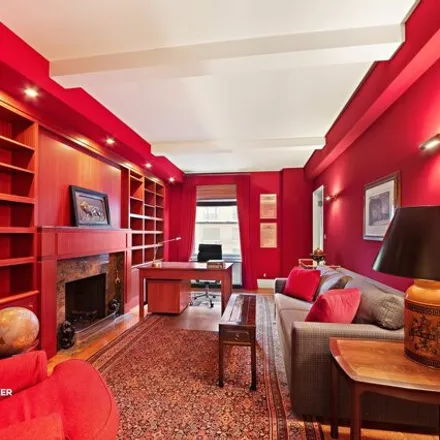 Image 6 - 155 East 72nd Street, New York, NY 10021, USA - Apartment for sale