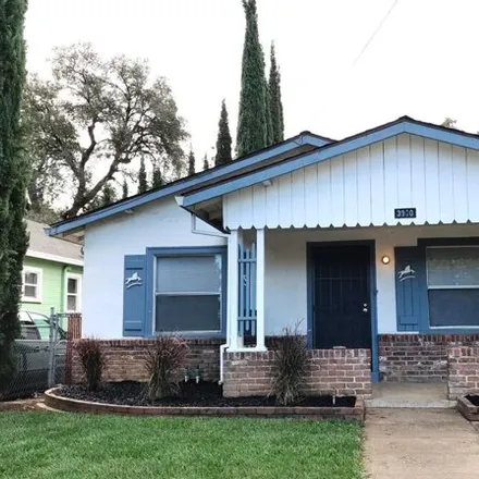 Buy this 4 bed house on 3900-3902 7th Ave in Sacramento, California