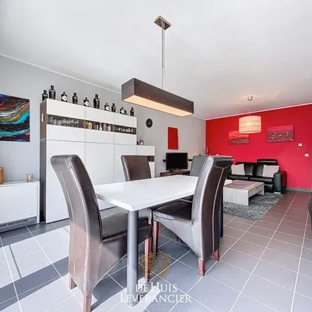 Rent this 2 bed apartment on Buizegemlei 109 in 2650 Edegem, Belgium