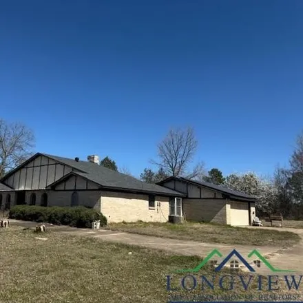 Buy this 4 bed house on 325 County Road 3115 in Morris County, TX 75638