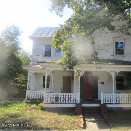 Image 2 - 203 West Railroad Avenue, Hertford, Perquimans County, NC 27944, USA - House for sale