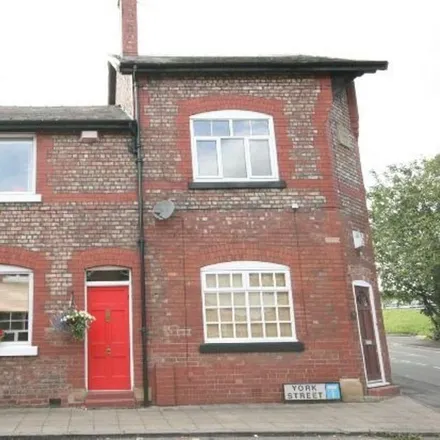 Rent this 2 bed townhouse on York Street in Altrincham, WA15 9QH
