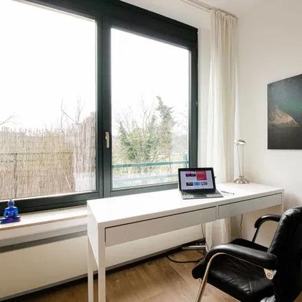 Image 2 - Haus Luxor, Birkenhof 13, 40225 Dusseldorf, Germany - Apartment for rent