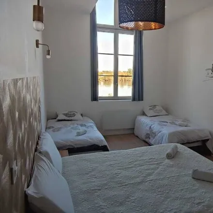 Image 4 - 49400 Saumur, France - Apartment for rent