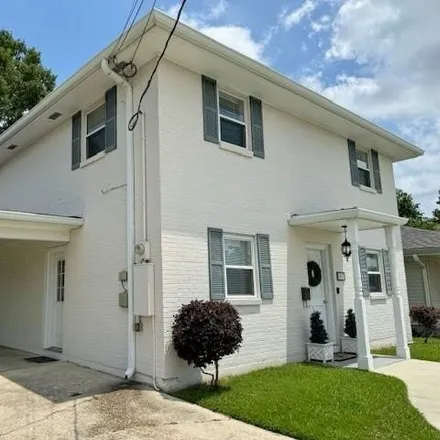 Rent this 3 bed house on 6013 West Esplanade Avenue in Bissonet Plaza, Metairie