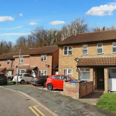 Rent this 1 bed apartment on Chafford Gorges Nature Reserve in Wayfaring Green, Badgers Dene