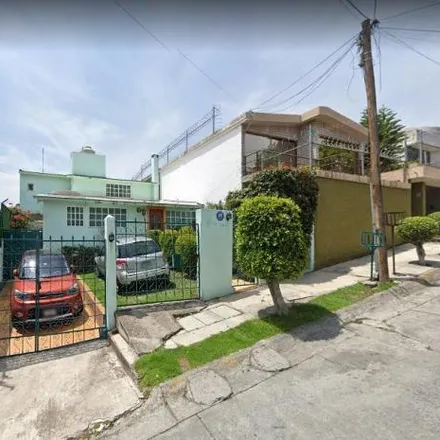 Buy this 5 bed house on Avenida Ahuehuetes 55 in 53200 Naucalpan de Juárez, MEX