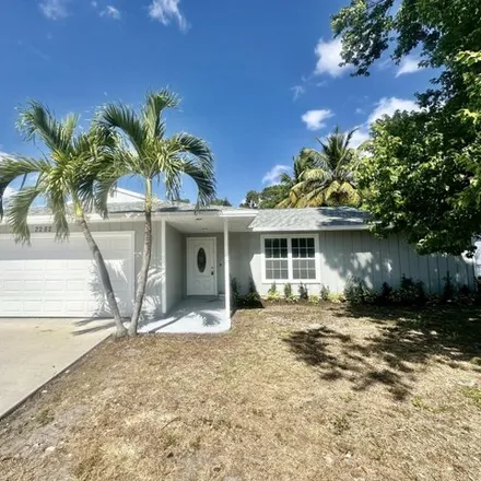 Image 2 - 2278 Southeast Wald Street, Port Saint Lucie, FL 34984, USA - House for sale