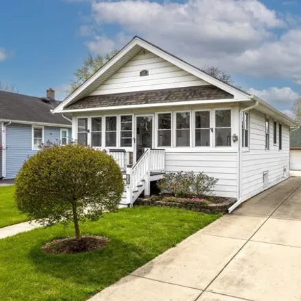 Buy this 2 bed house on 178 North Elroy Avenue in Bartlett, IL 60103