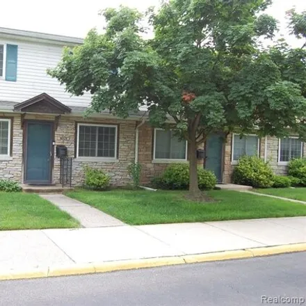 Buy this 3 bed condo on 16348 Terrace Village Drive in Taylor, MI 48180