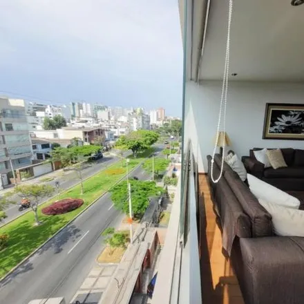 Buy this 4 bed apartment on Institución educativa inicial Tiempo Para Jugar in Roca y Boloña Avenue 675, Miraflores