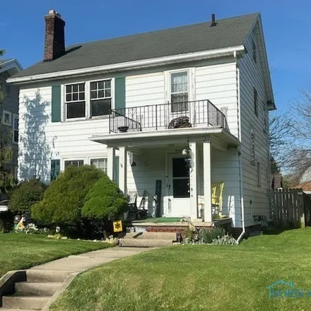 Buy this 2 bed house on 4191 Westway Street in Temperance, Toledo