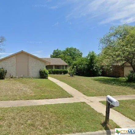 Buy this 4 bed house on 2402 Botanical Drive in Killeen, TX 76542